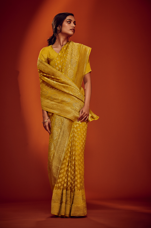 Timeless Solid Woven Saree in Viscose Georgette Fabric