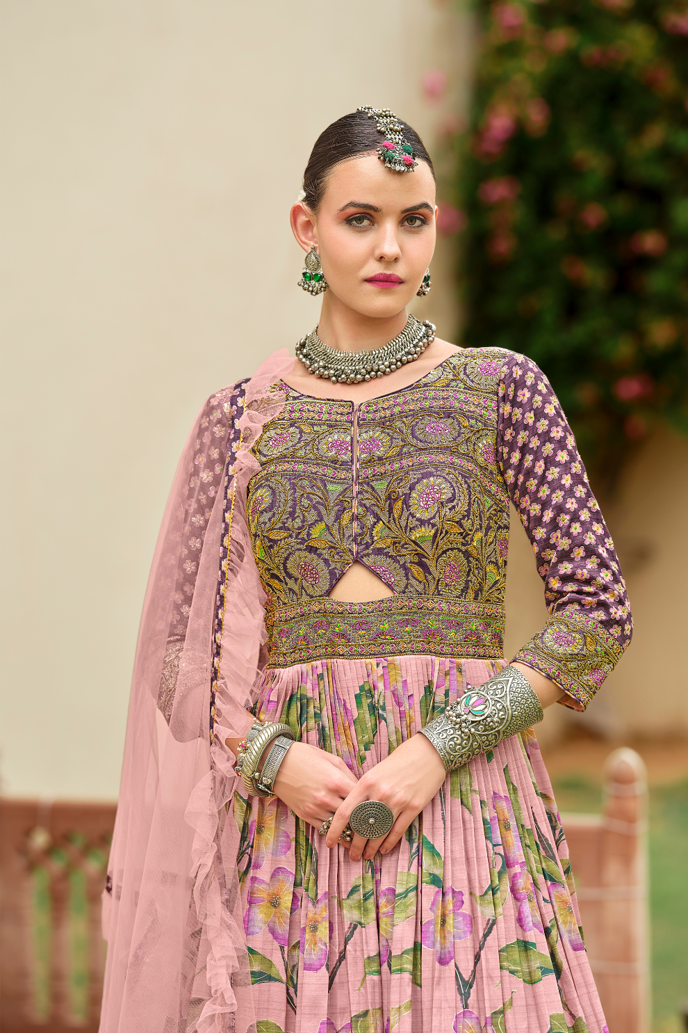 Luxury Zari Silk Pink Gown With Floor-Sweeping Flair