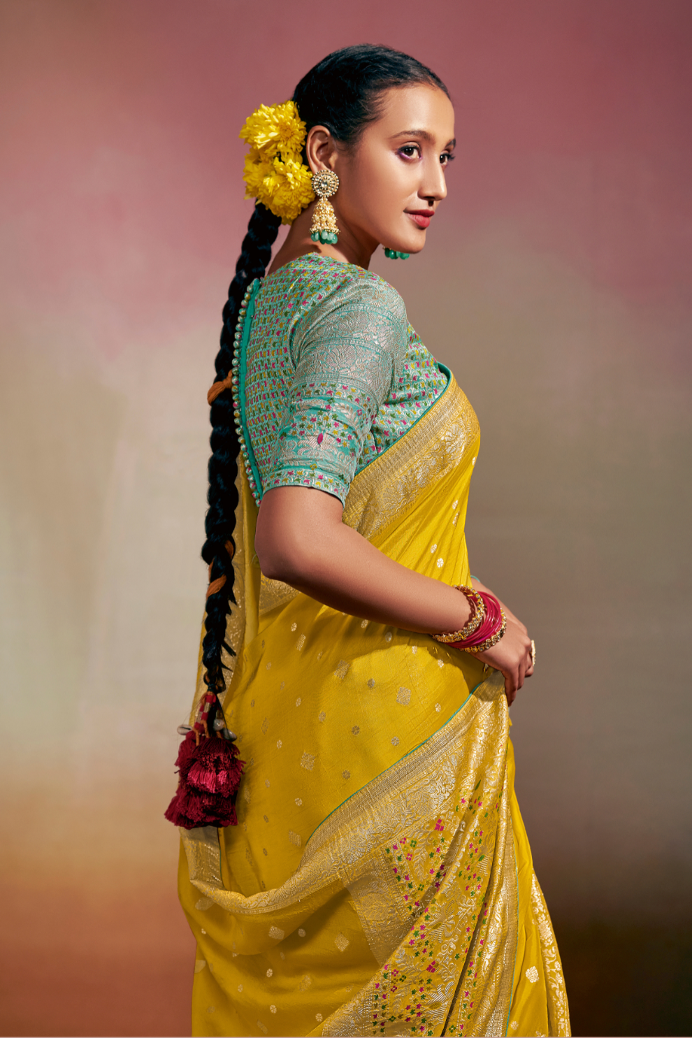 Elegance Pure Dolla Silk Saree with Classic Charm