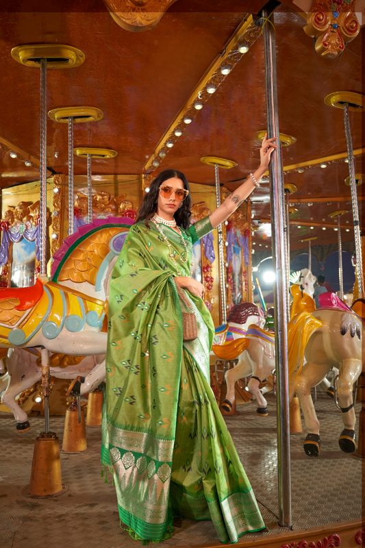 Designer Party Wear Handloom Kaitra Silk Saree with Elegant Weaving