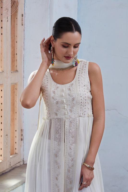 Elegant White Georgette Readymade Salwar Suit