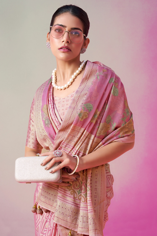 Luxury Georgette Saree Featuring Burnout Detailing