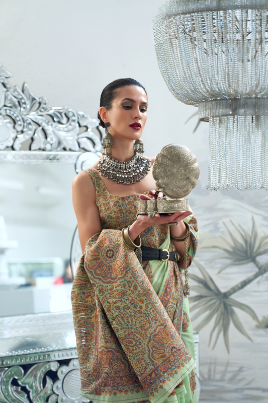 Heavy Modal Saree with Kashmiri Handloom Weaving Elegance