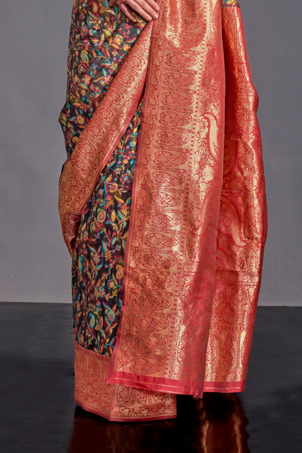 Woven Banarasi Silk Blend Saree with Traditional Motifs
