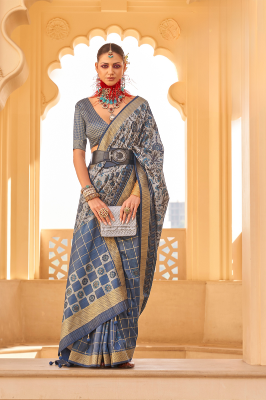 Graceful Silk Saree with Timeless Printed Art Design