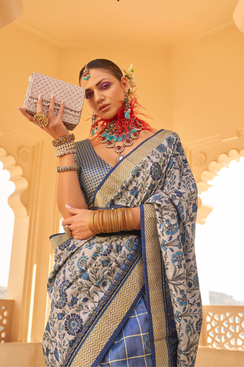 Graceful Silk Saree with Timeless Printed Art Design