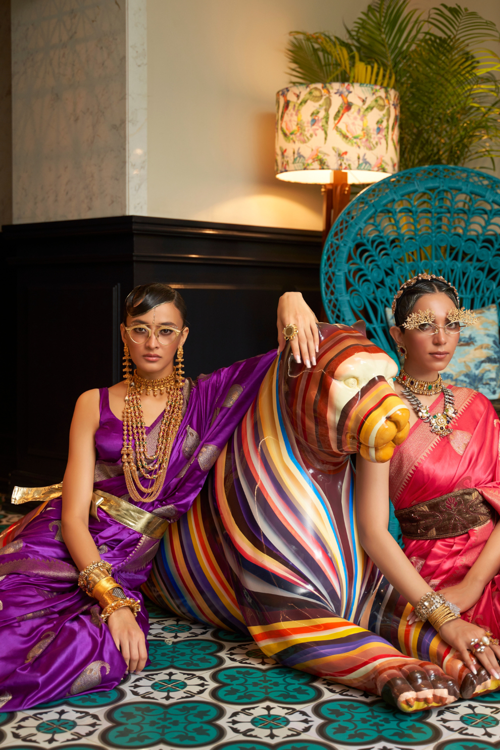 Glossy Nylon Weaving Silk Saree for Festive & Formal Elegance