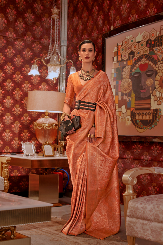 Traditional Kanchipuram Silk Saree with Handloom Weaving Elegance