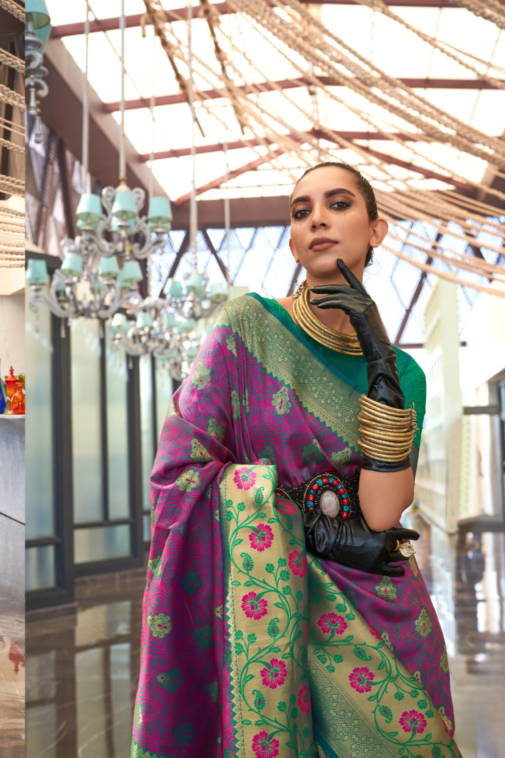 Timeless Woven Zari Silk Saree with Traditional Elegance