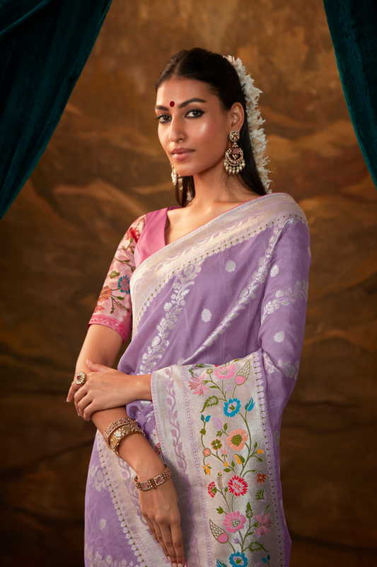 Elegant Silk Saree Embellished with Fine Zari Work