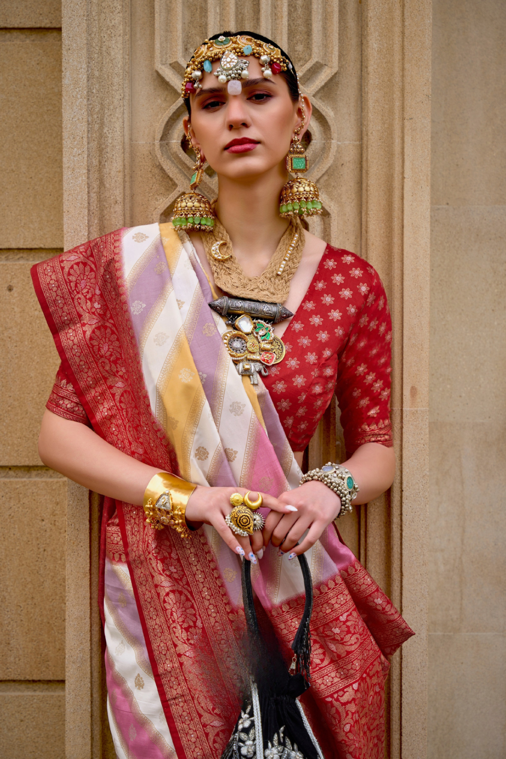 Graceful Aqua Effect Saree in Viscose Polyester Silk Fabric