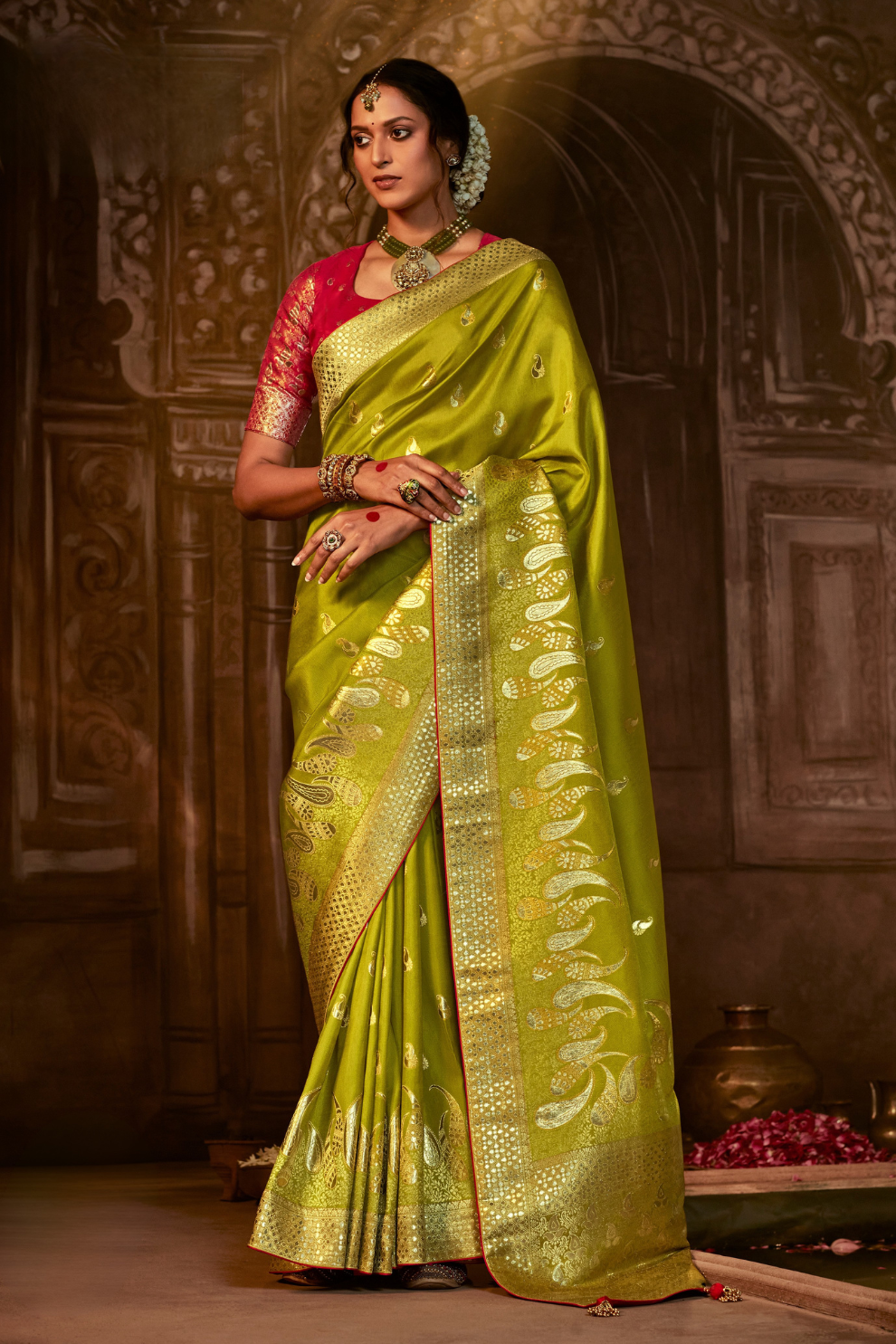 Royal Charm Pure Viscose Dola Silk Banarasi Saree with Designer Elegance