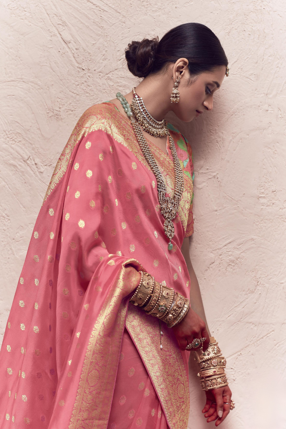 Pure Zari Elegance A Saree Woven with Timeless Beauty