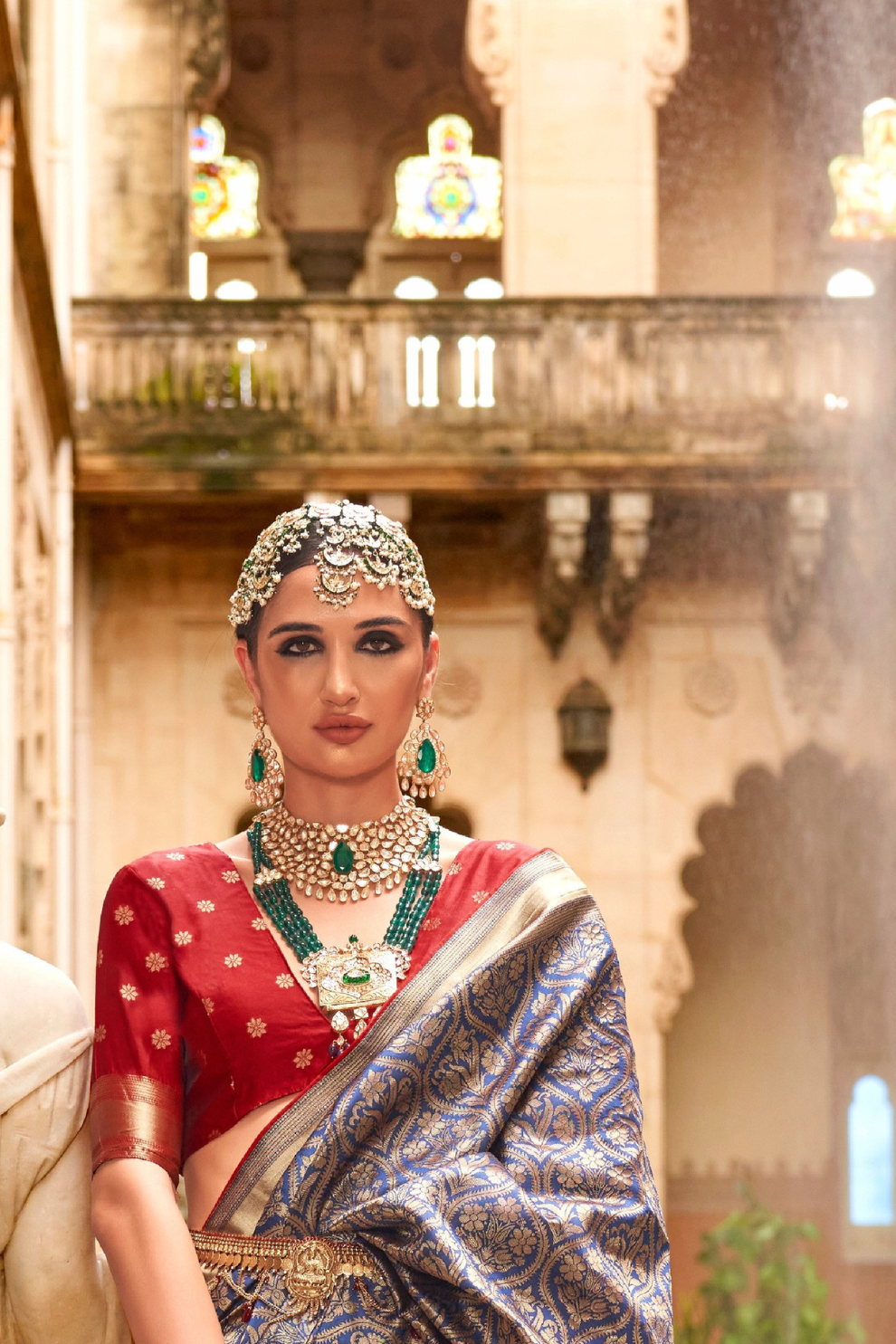 Royal Banarasi Silk Saree with Timeless Jacquard Weaves