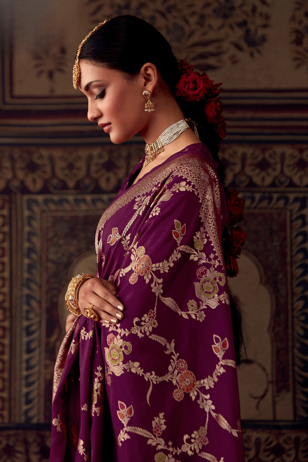 Banarasi Crepe Silk Saree with Zari Weaving Work