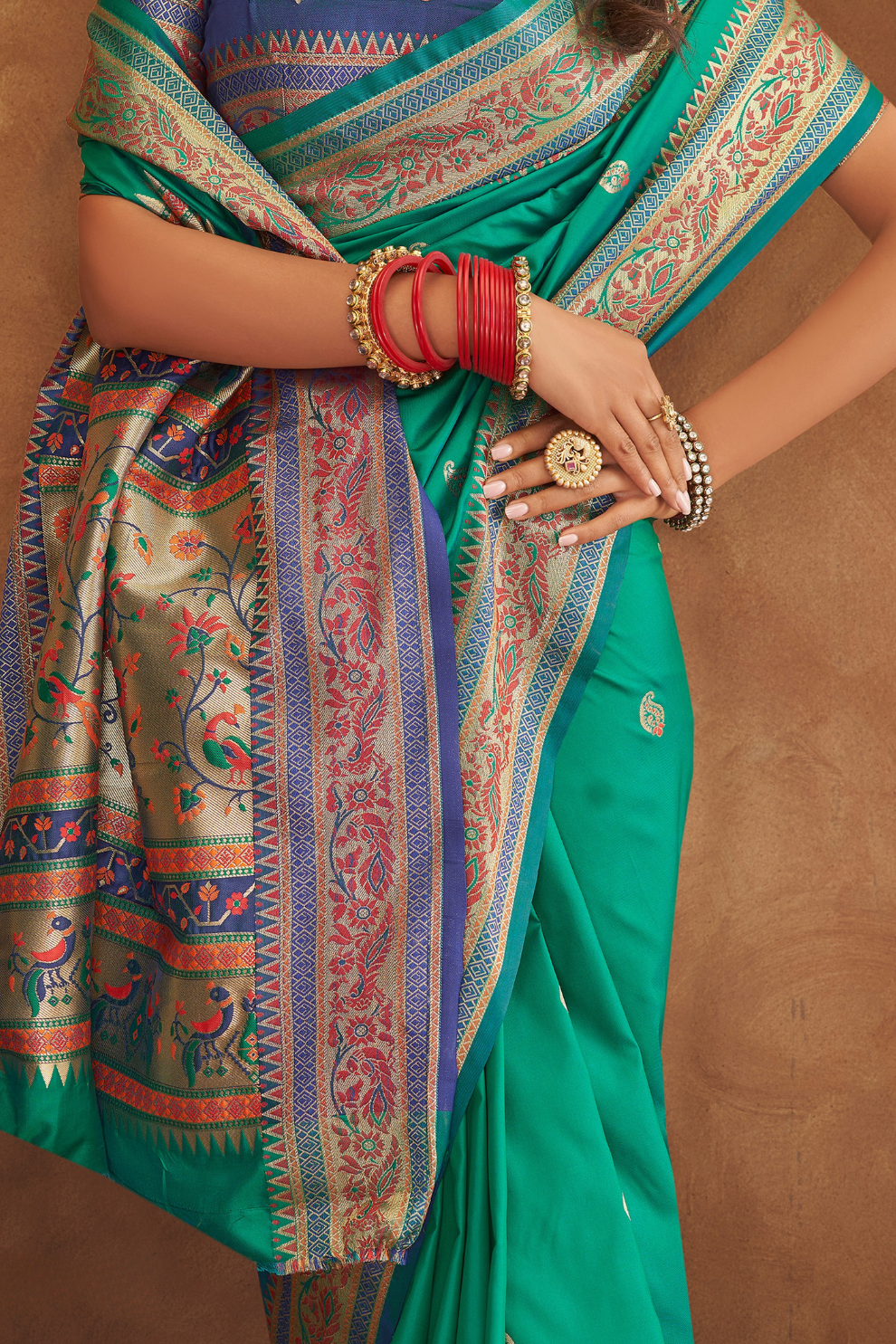 Golden Grace Soft Banarasi Silk Saree with Rich Pallu Design - LaVante Fashion