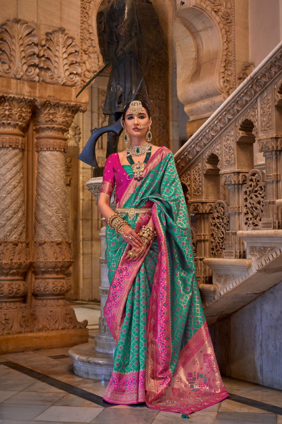 Elegant Banarasi Silk Saree with Striking Contrast Border