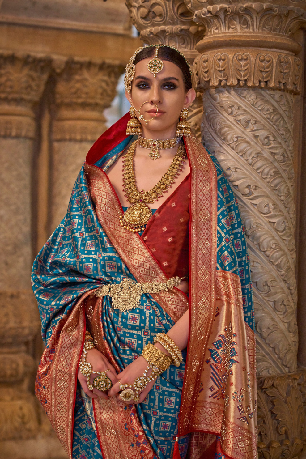 Elegant Banarasi Silk Saree with Striking Contrast Border