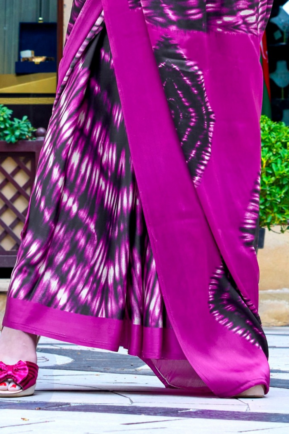 Contemporary Print Satin Crepe Saree with Chic Glossy Drape