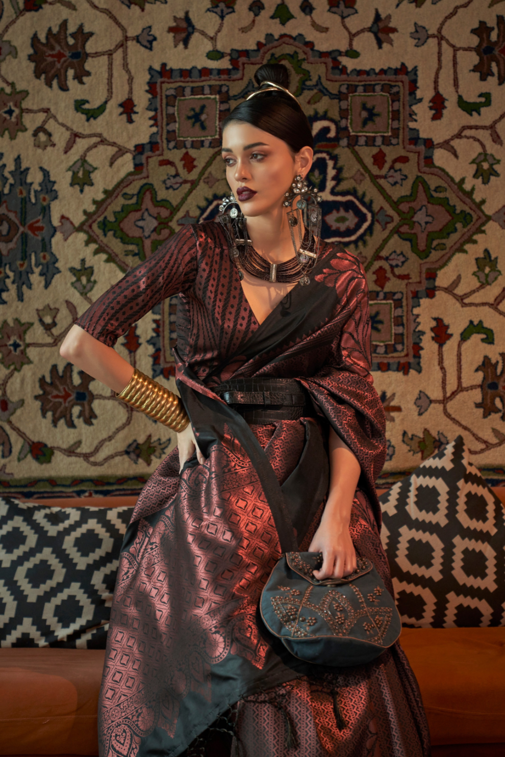 Elegant Art Silk Saree with Copper Zari Handloom Weaving