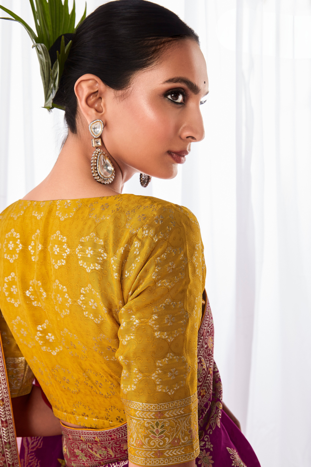 Pure Viscose Dola Silk Saree with Subtle Elegant Finish