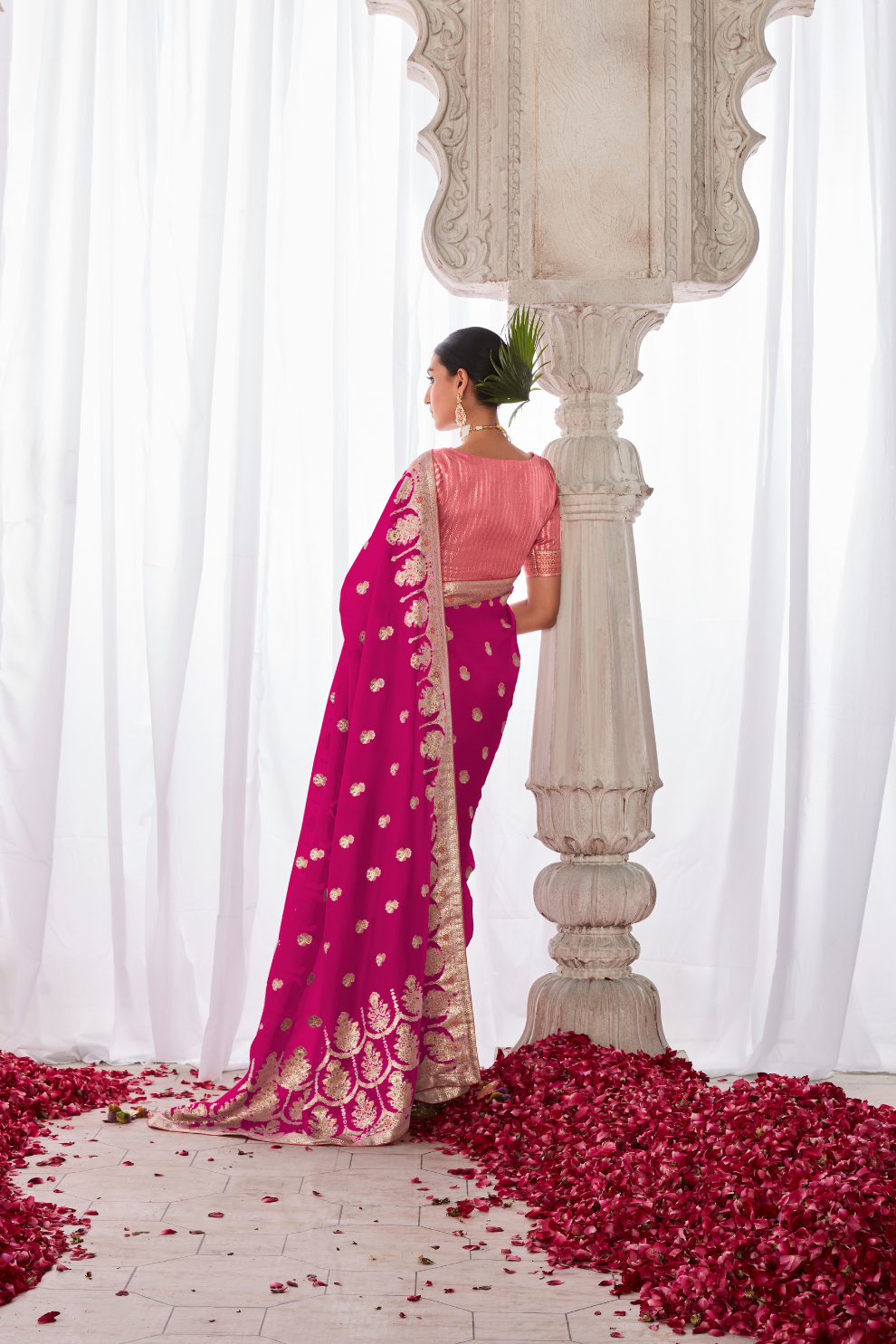 Pure Viscose Dola Silk Saree with Subtle Elegant Finish