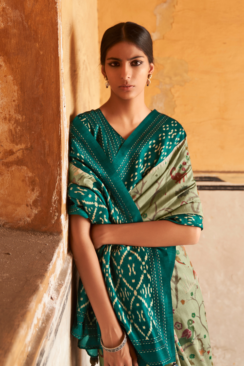 Elegant Patola Print Tussar Silk Saree for Festive Wear