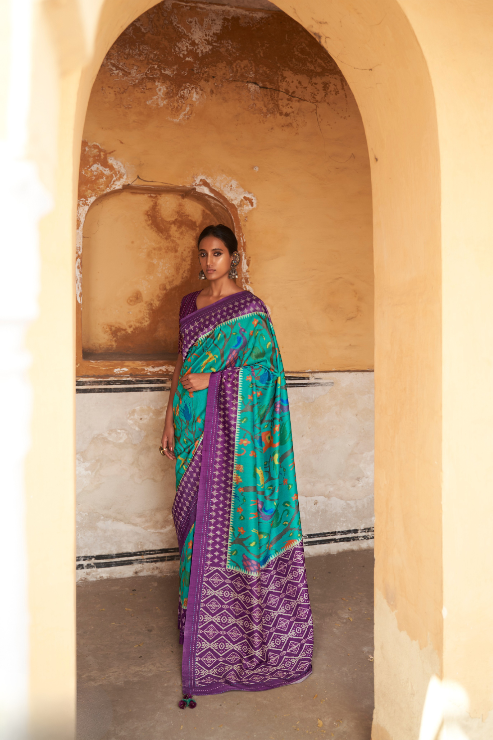 Elegant Patola Print Tussar Silk Saree for Festive Wear