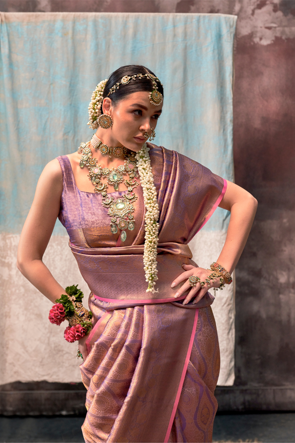 Elegant Handwoven Pure Silk Saree with Zari Design