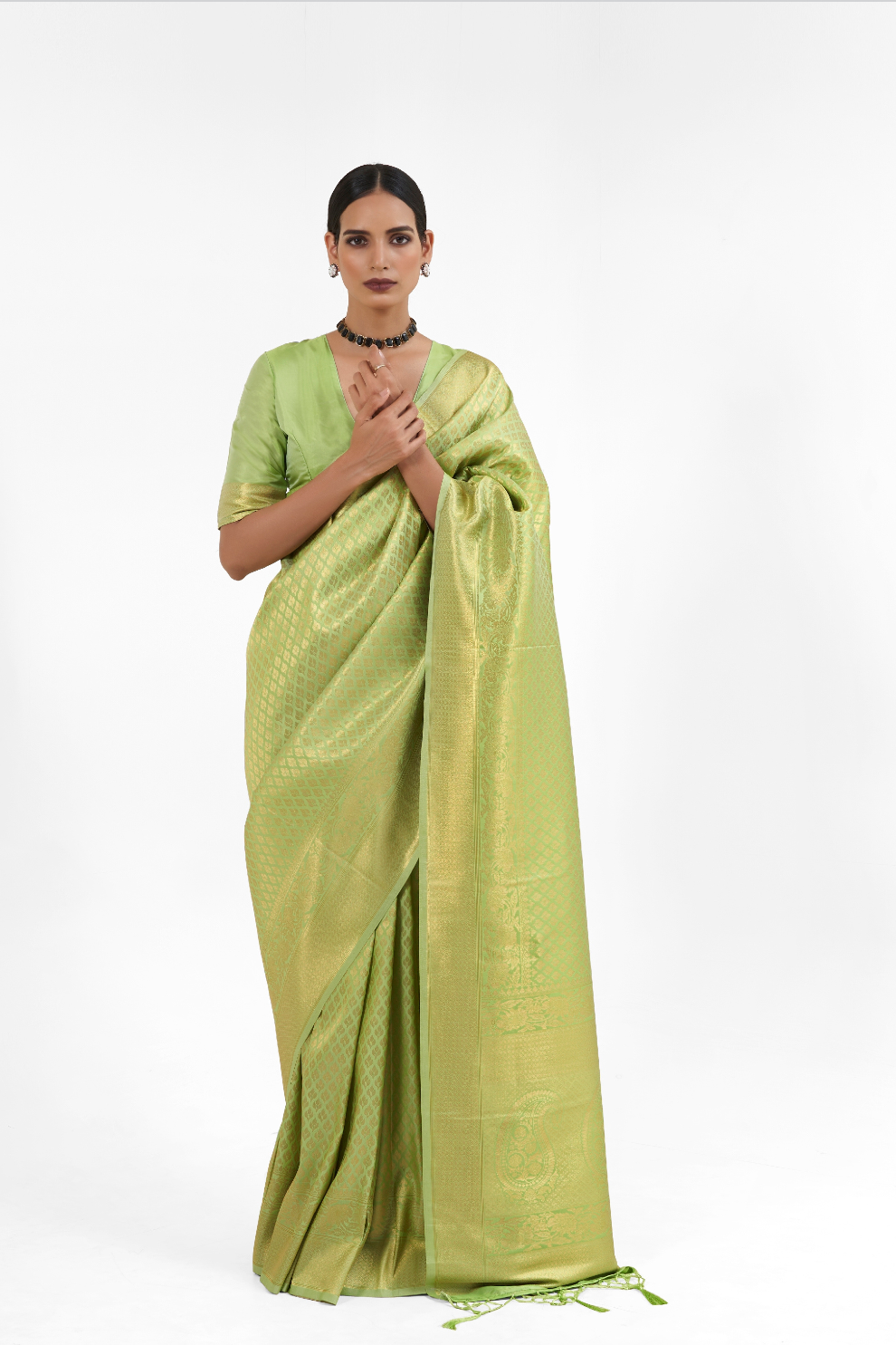 Handloom Woven Kanjivaram Silk Saree with Rich Traditional Design
