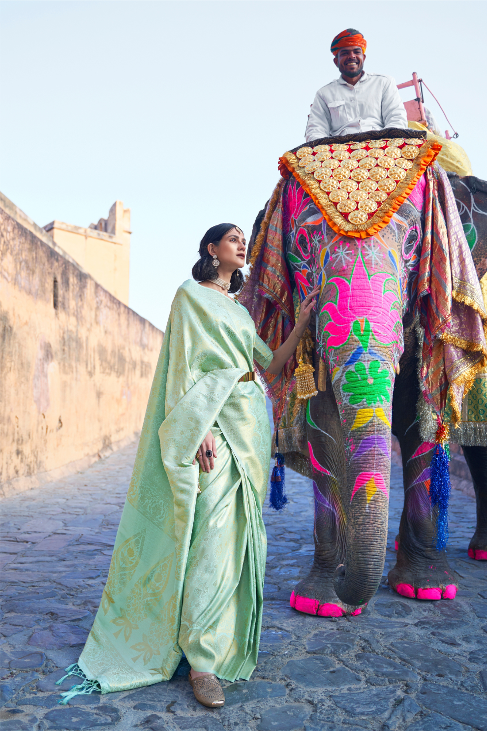 Two-Tone Kanjivaram Saree with Rich Zari Weaving