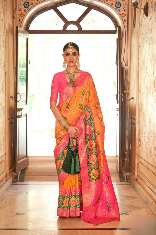 Graceful Silk Saree with Timeless Printed Art Design