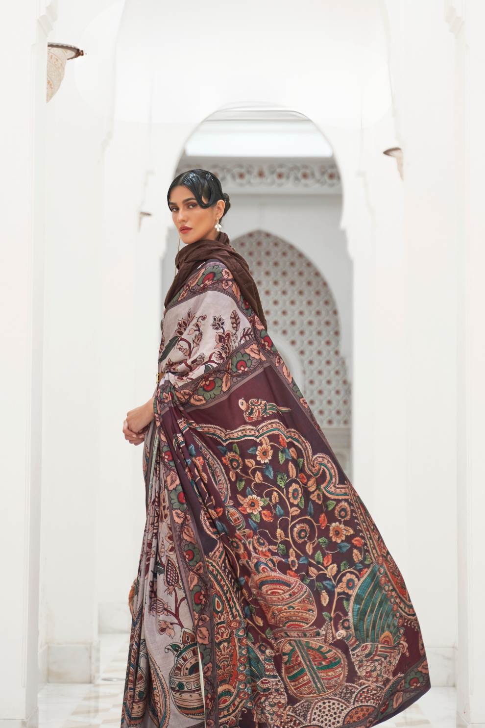 Digital Floral Printed Crepe Silk Saree with Graceful Drape