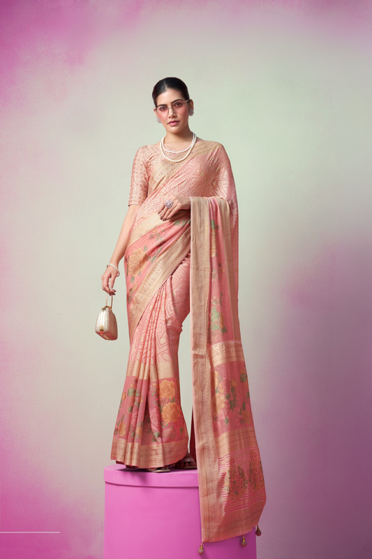 Luxury Georgette Saree Featuring Burnout Detailing