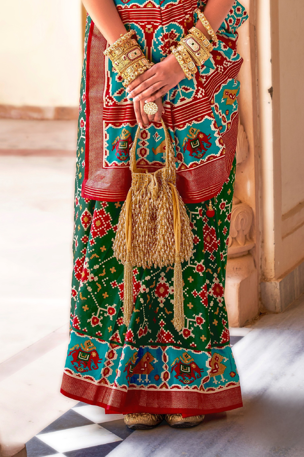 Graceful Art Silk Party Saree with Subtle Shine