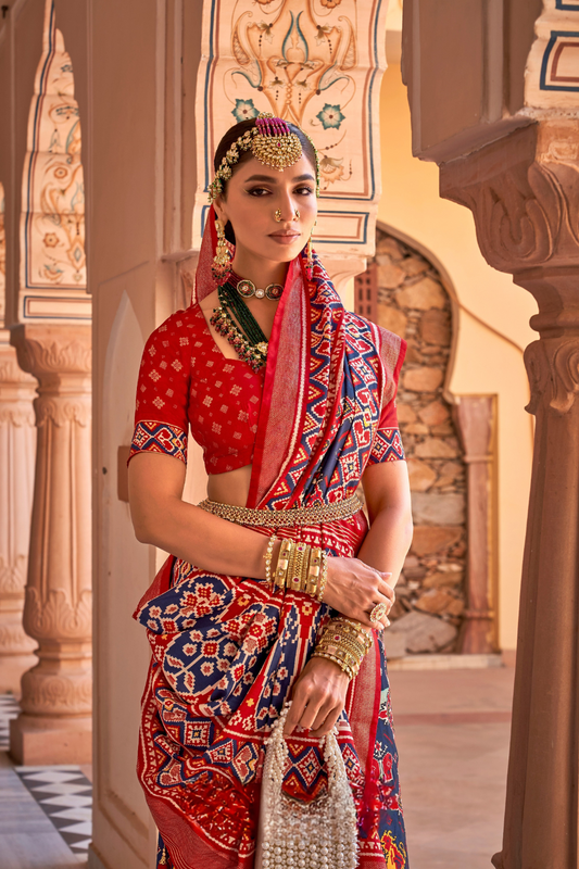 Graceful Art Silk Party Saree with Subtle Shine