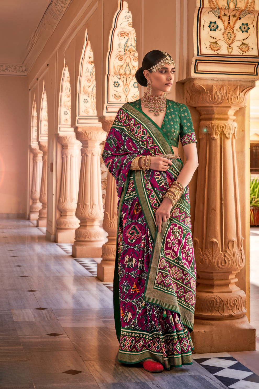 Graceful Art Silk Party Saree with Subtle Shine