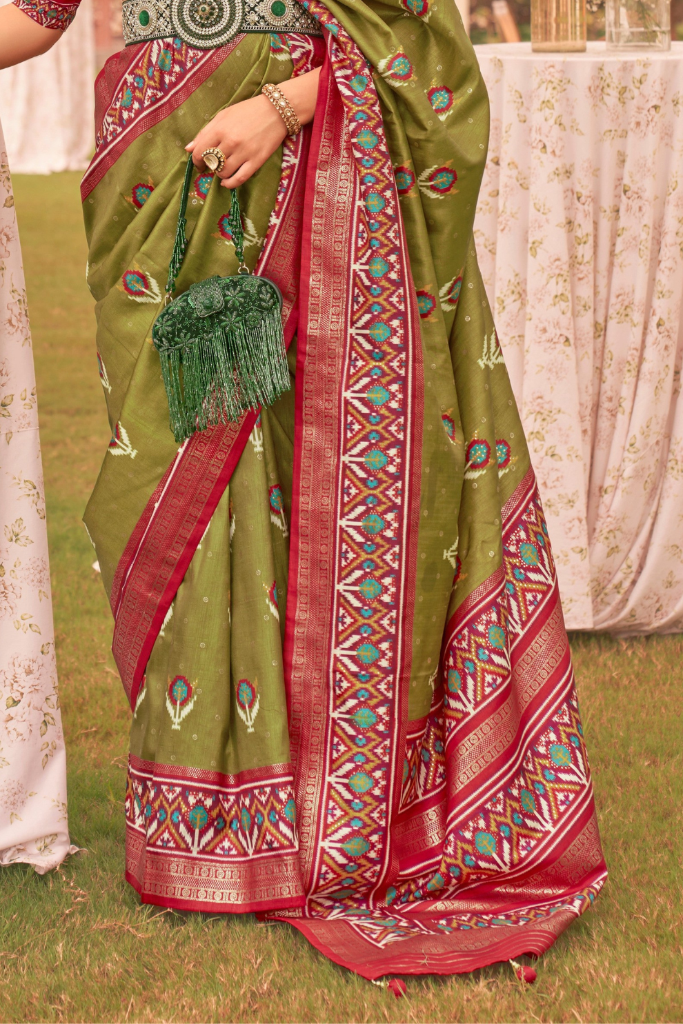 Elegant Patola Printed Art Silk Saree for Festive Wear