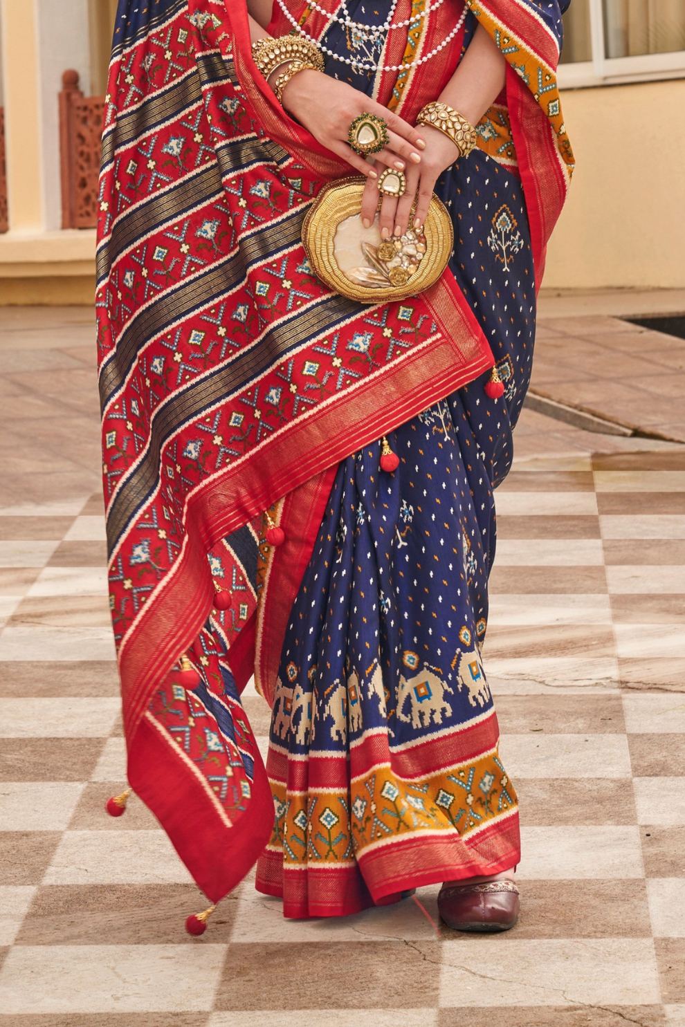Traditional Patola Silk Saree for Weddings with Matching Blouse