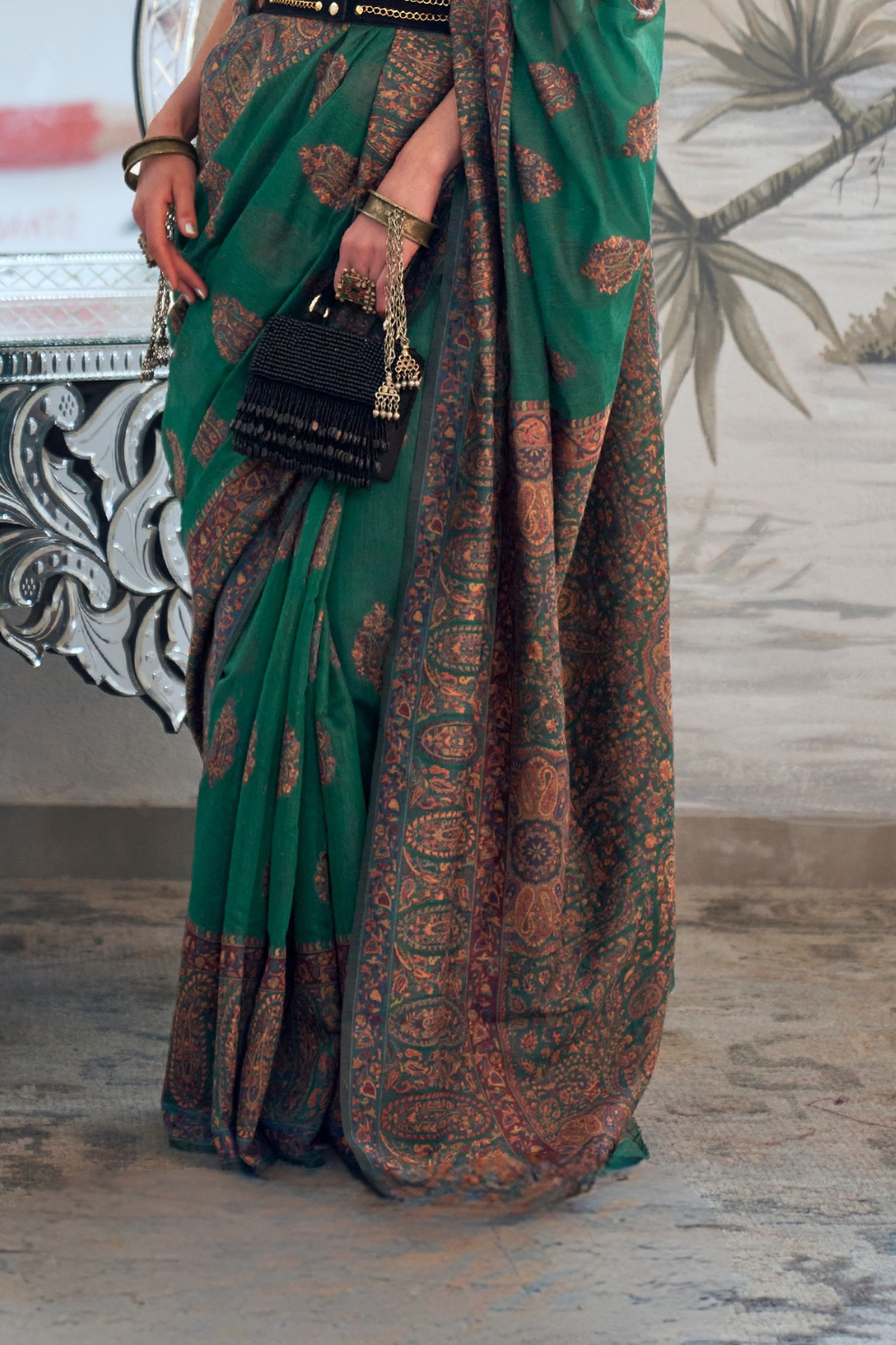 Heavy Modal Saree with Kashmiri Handloom Weaving Elegance