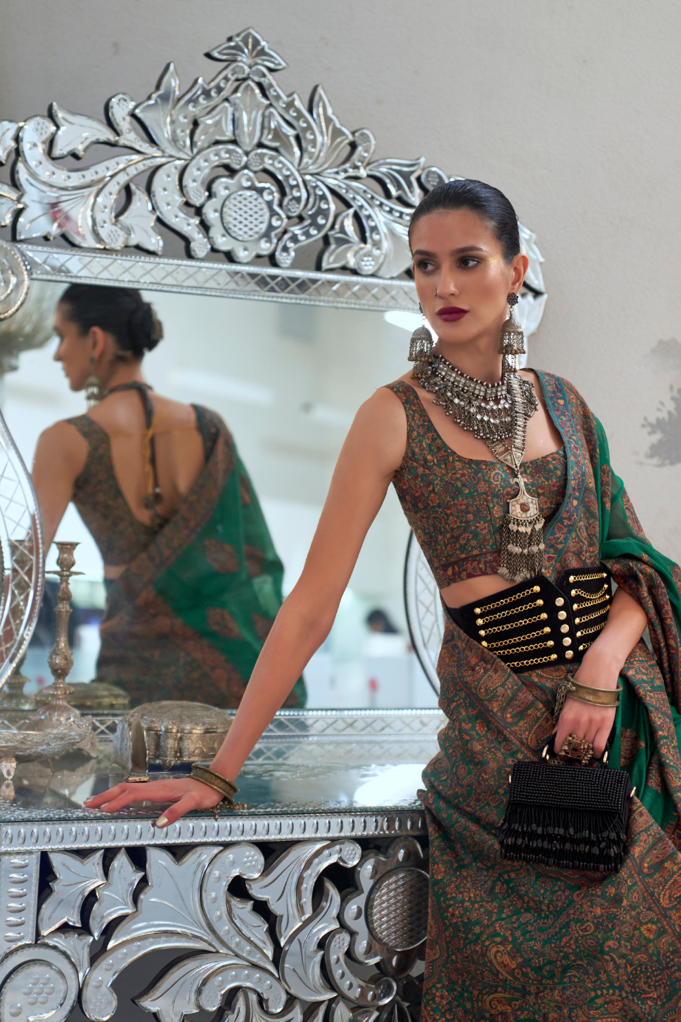 Heavy Modal Saree with Kashmiri Handloom Weaving Elegance