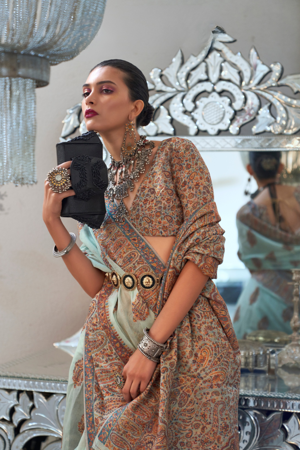 Heavy Modal Saree with Kashmiri Handloom Weaving Elegance