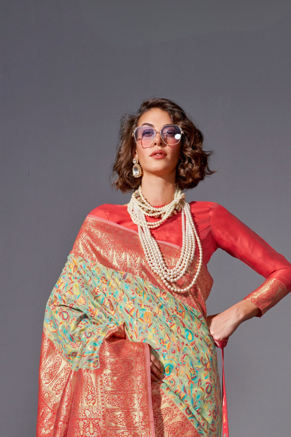 Woven Banarasi Silk Blend Saree with Traditional Motifs