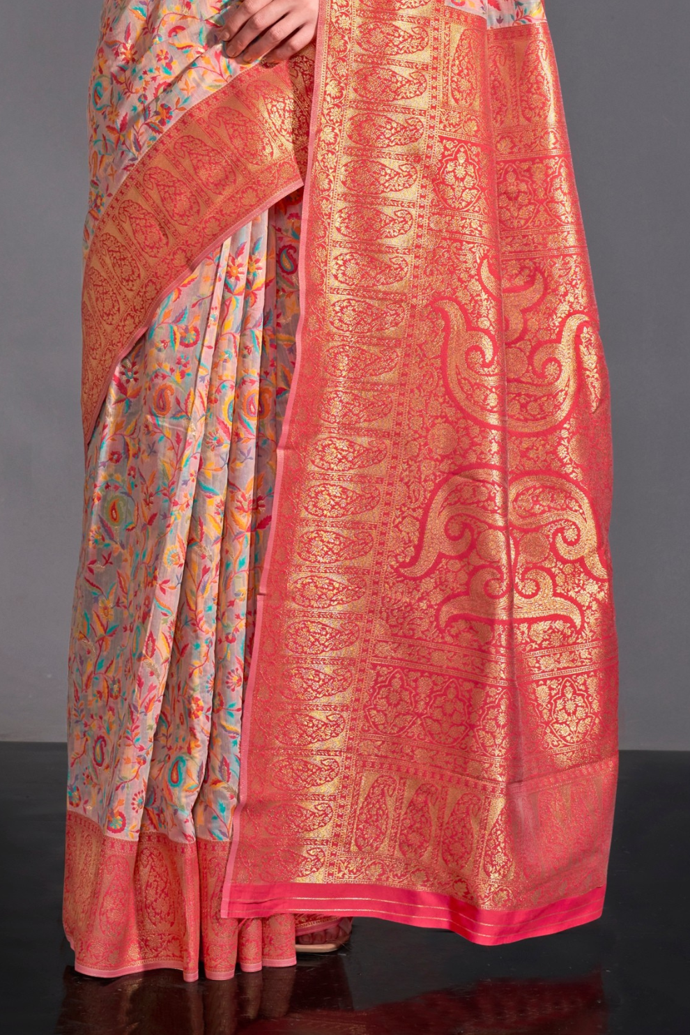 Woven Banarasi Silk Blend Saree with Traditional Motifs