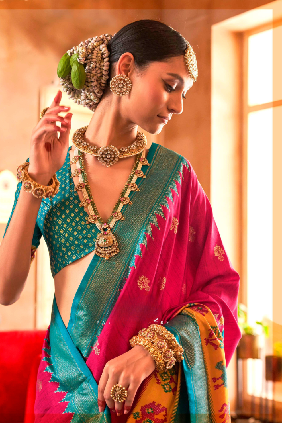 Regal Peshwai Paithani Silk Saree with Traditional Zari Weave