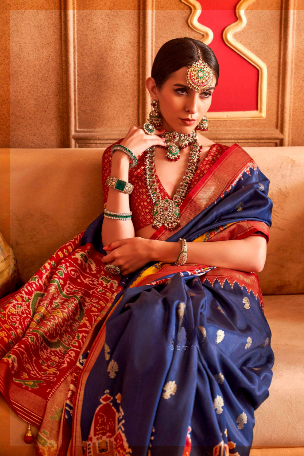 Regal Peshwai Paithani Silk Saree with Traditional Zari Weave