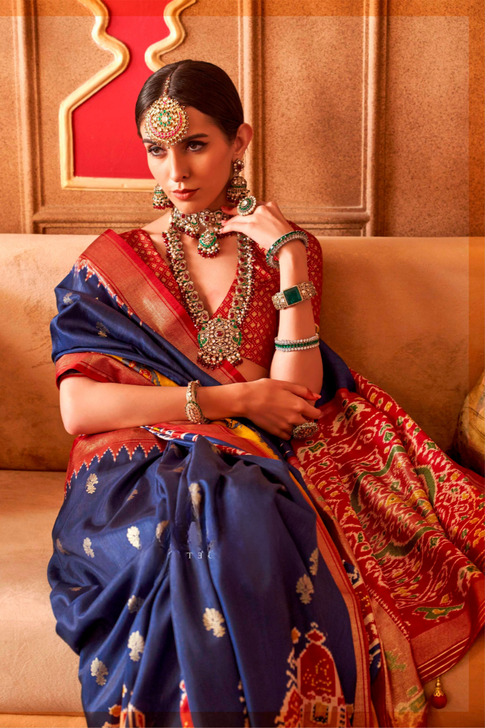 Regal Peshwai Paithani Silk Saree with Traditional Zari Weave