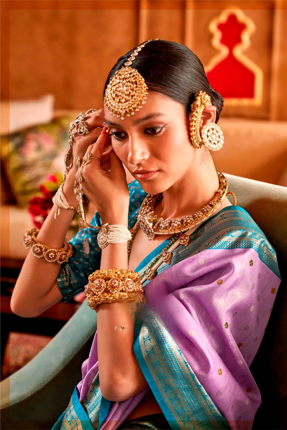 Regal Peshwai Paithani Silk Saree with Traditional Zari Weave