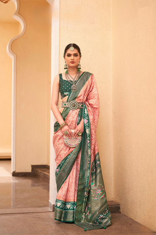 Elegant Silk Saree Featuring Classic Patola Print Work