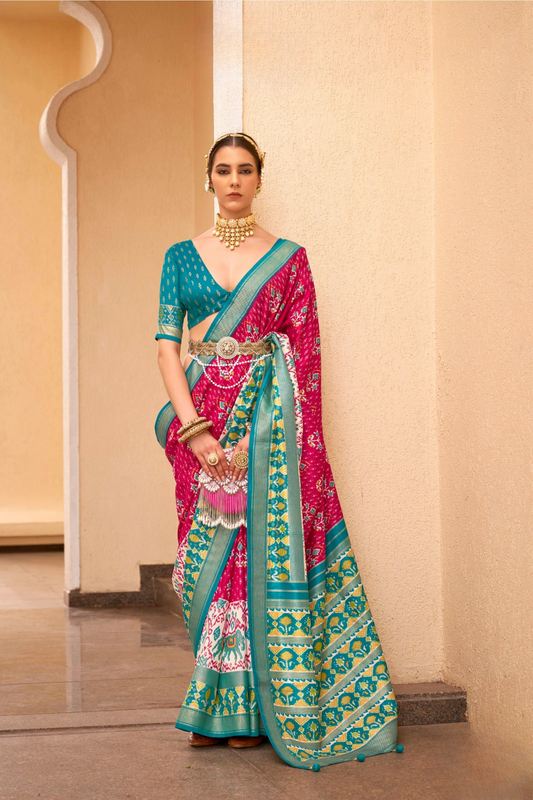 Elegant Silk Saree Featuring Classic Patola Print Work